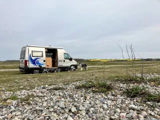 Contact - makers - Marjan Oostmeijer - camperbusje